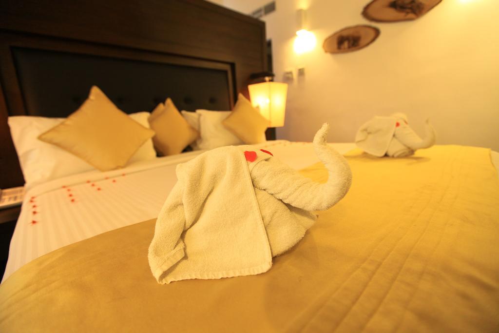 Grand Udawalawe Safari Resort Eksteriør billede