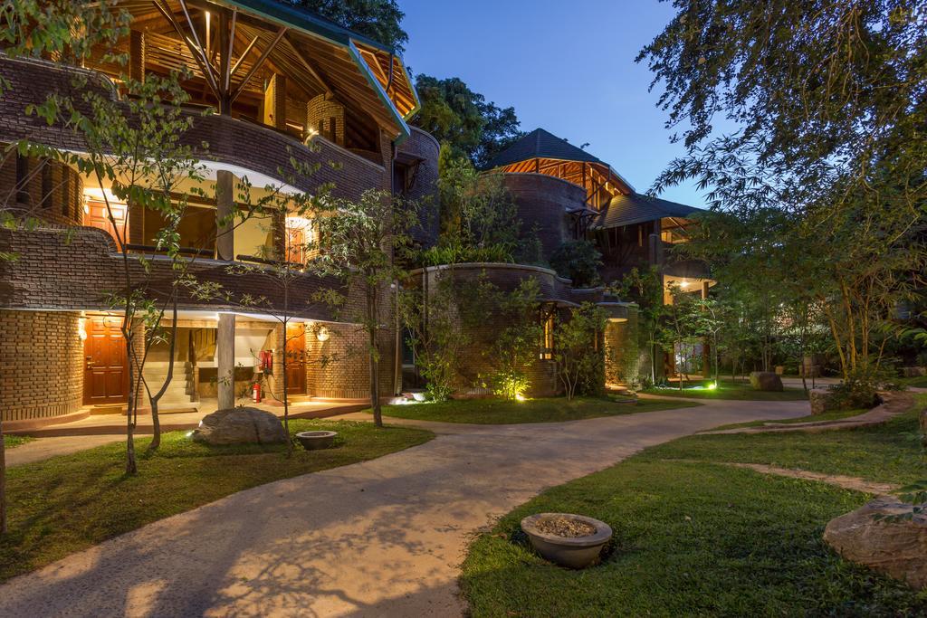Grand Udawalawe Safari Resort Eksteriør billede