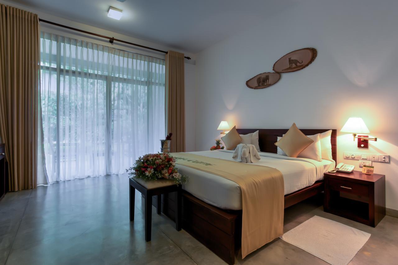 Grand Udawalawe Safari Resort Eksteriør billede