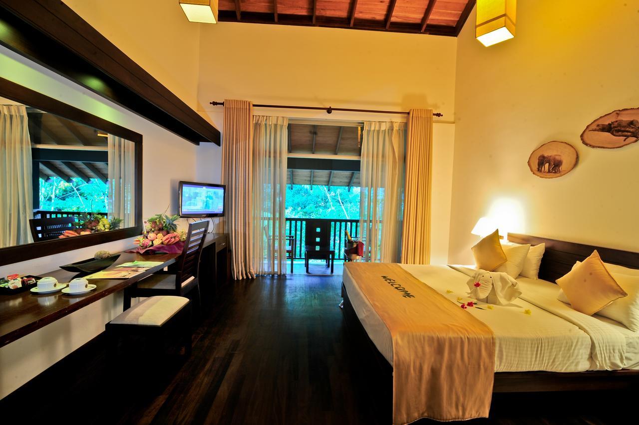 Grand Udawalawe Safari Resort Eksteriør billede