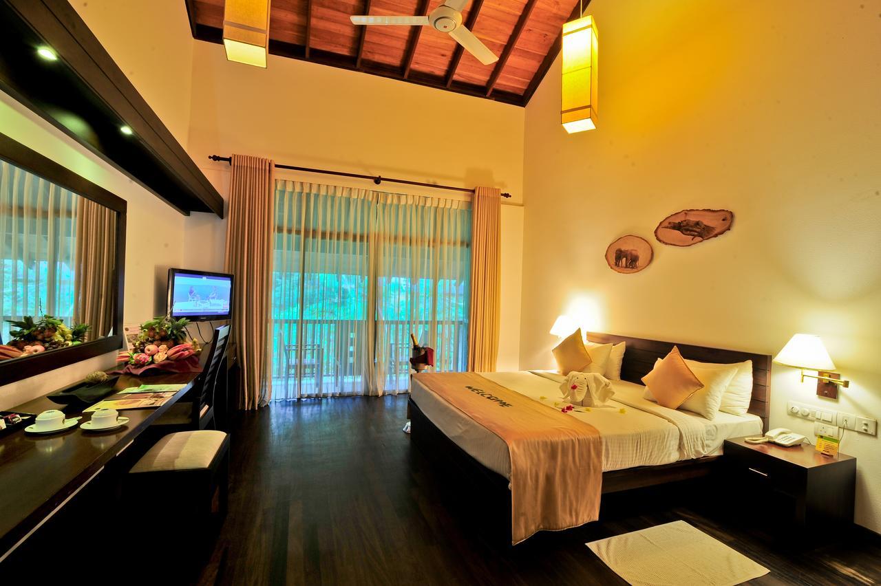 Grand Udawalawe Safari Resort Eksteriør billede